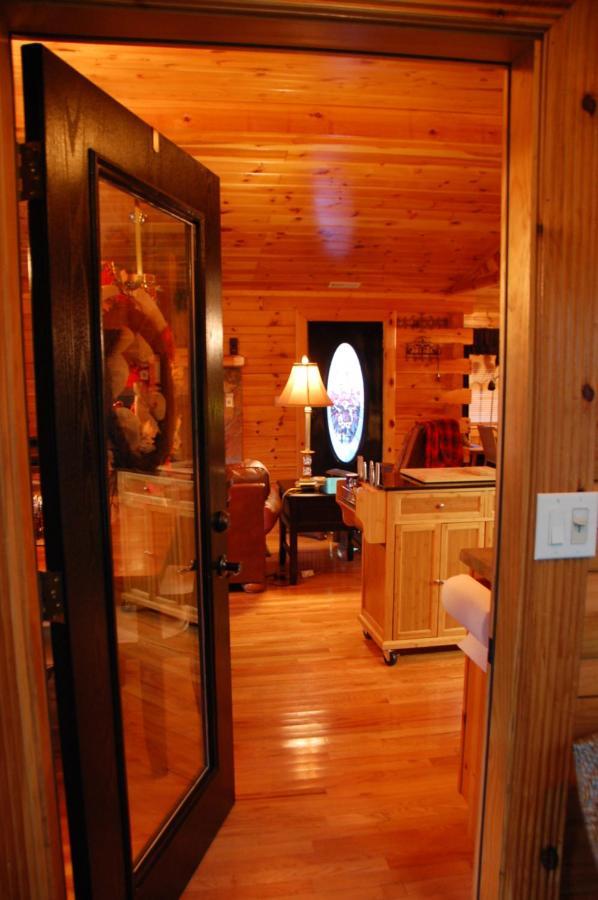 His Promises Cabin 비둘기 포지 외부 사진
