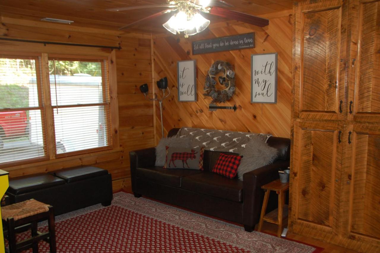 His Promises Cabin 비둘기 포지 외부 사진