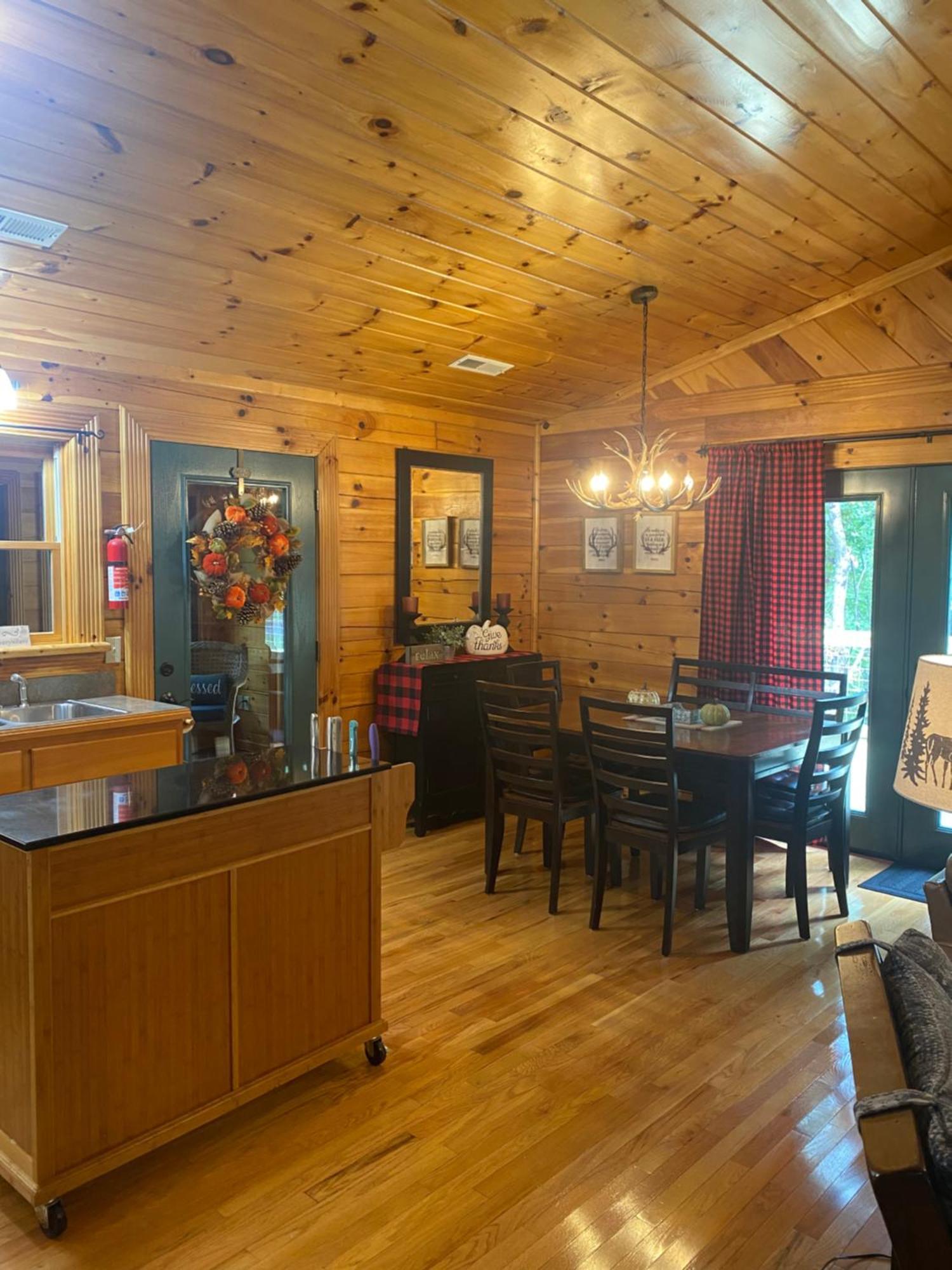 His Promises Cabin 비둘기 포지 외부 사진